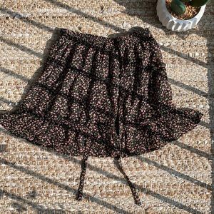 Cute Floral Print Skirt